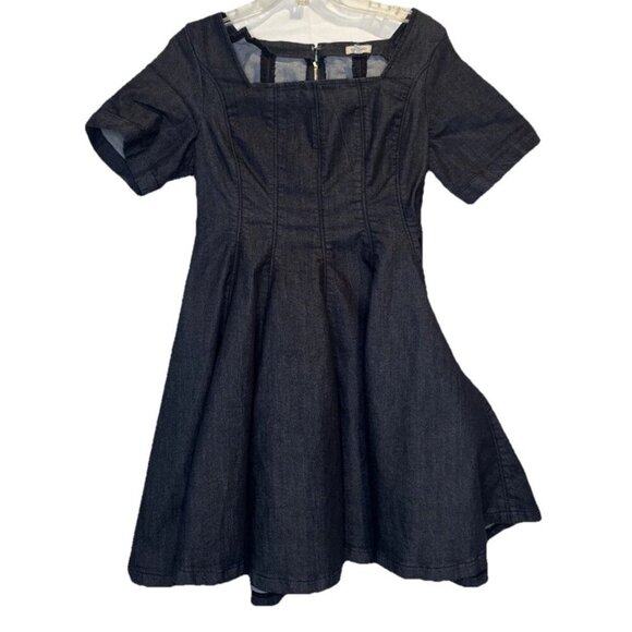 Anthropologie Pilcro Women’s Short Sleeve Square Neck Pleated Blue Denim Dress M - Picture 1 of 9